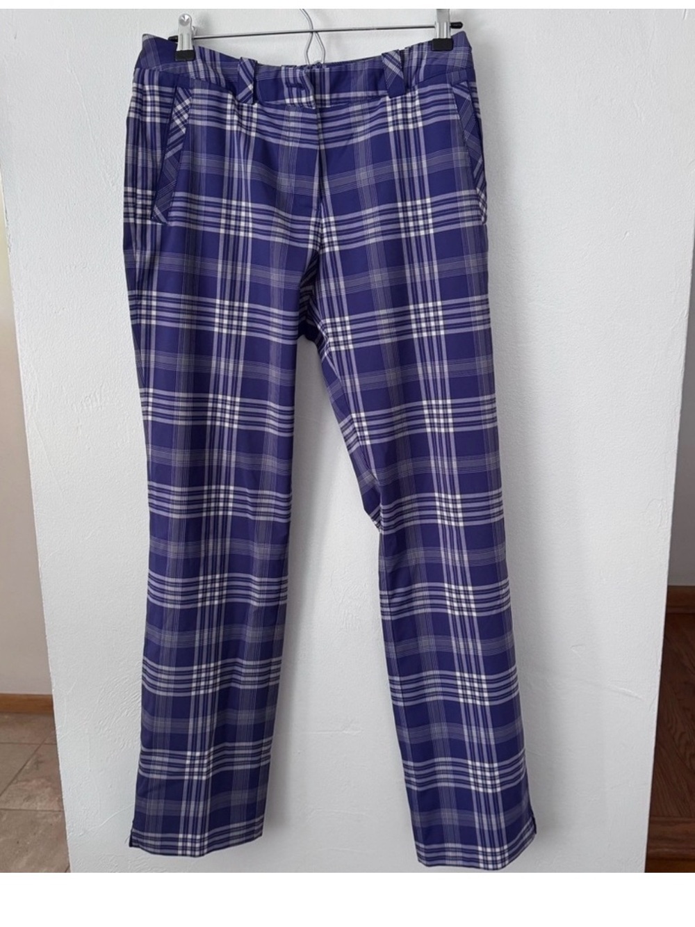 Nike Golf Tour Performance Purple plaid pant Size 6
